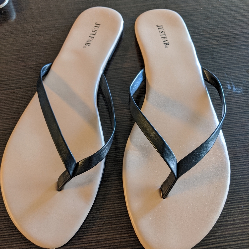 Flip Flops - Picture 3 of 10